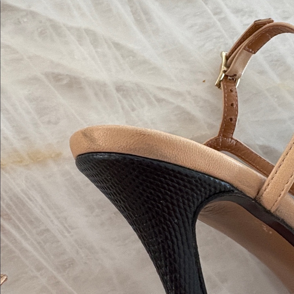 Rare Fendi Black and Tan Peep-Toe Heels Size 37 - Picture 3 of 16